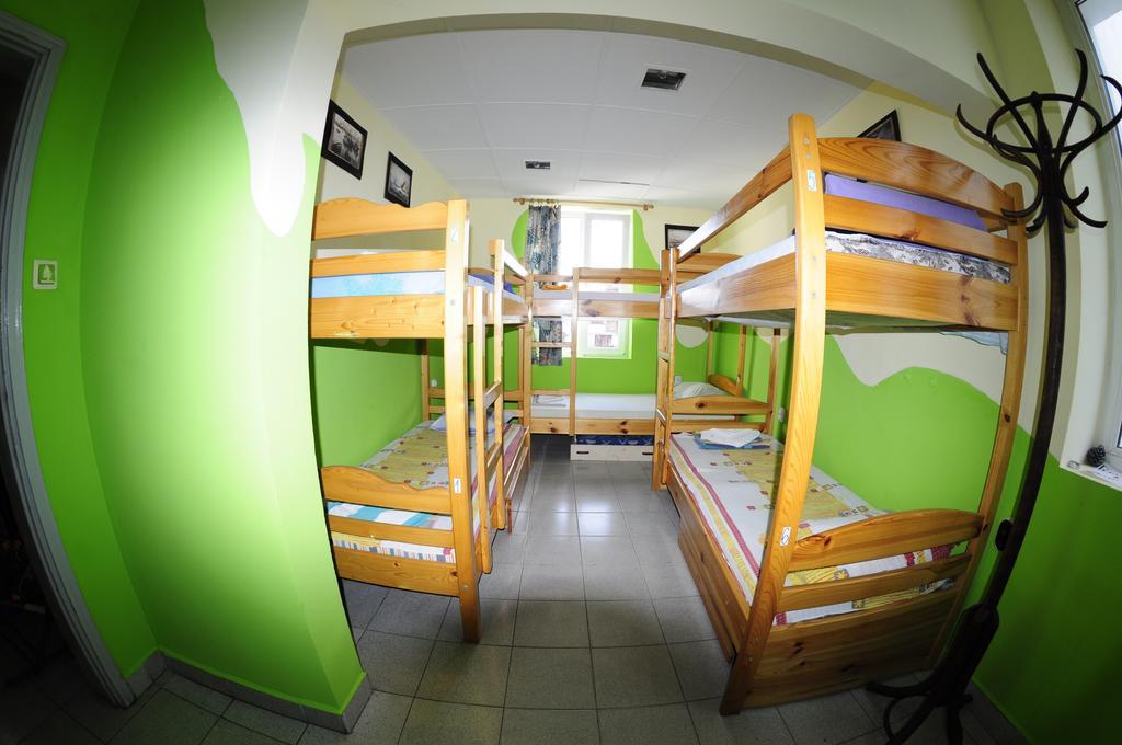 Yo Ho Hostel Варна Екстер'єр фото
