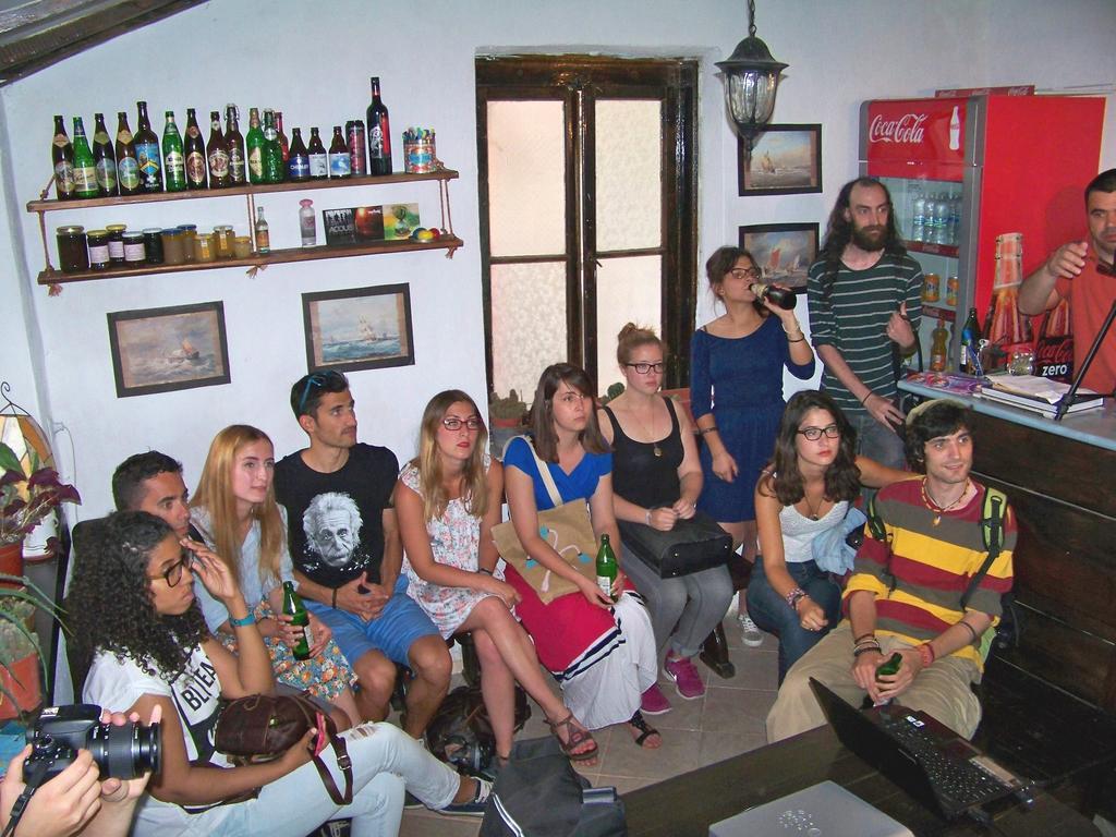 Yo Ho Hostel Варна Екстер'єр фото